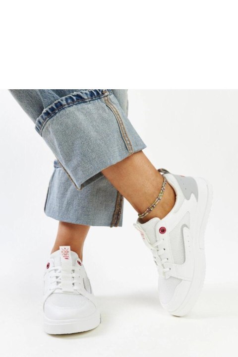 Białe sneakersy damskie CROSS JEANS - Solea