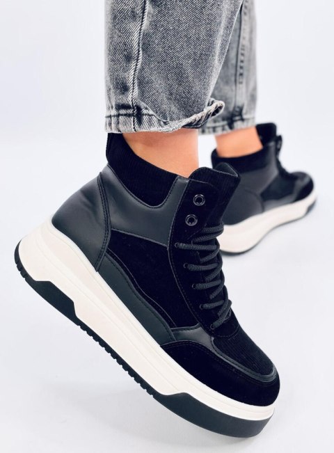 Sneakersy za kostkę RIESS BLACK